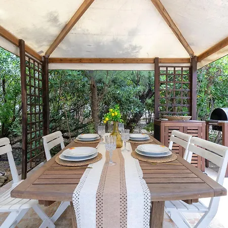 Feriehus Lu Nibbaru Di Portobello By Interhome *