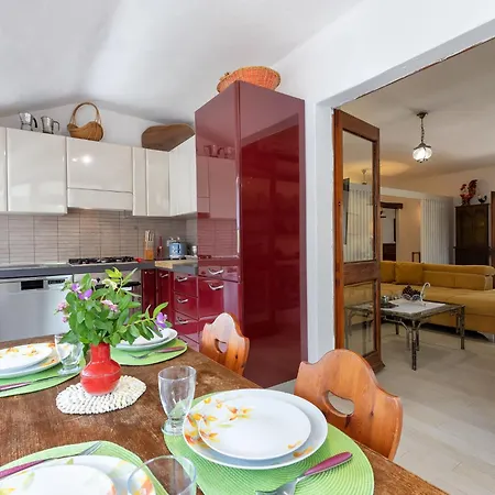 Lu Nibbaru Di Portobello By Interhome *