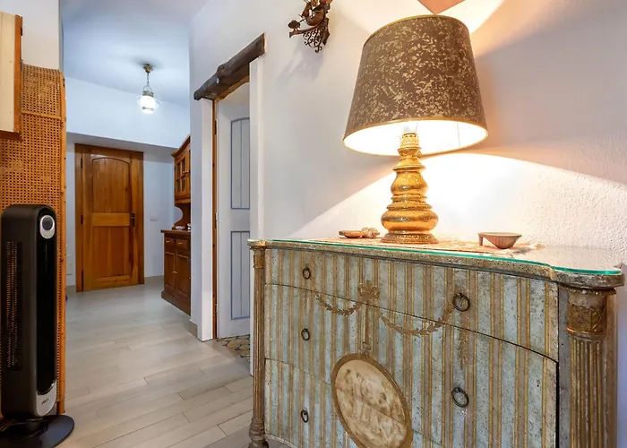 Casa de Férias Lu Nibbaru Di Portobello By Interhome