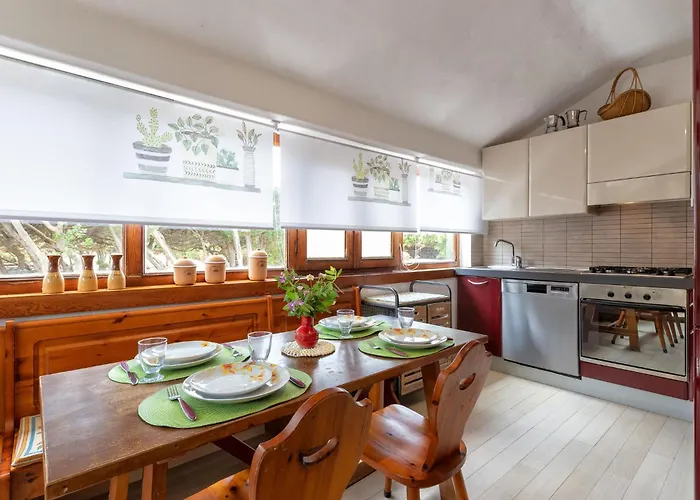 Casa de Férias Lu Nibbaru Di Portobello By Interhome